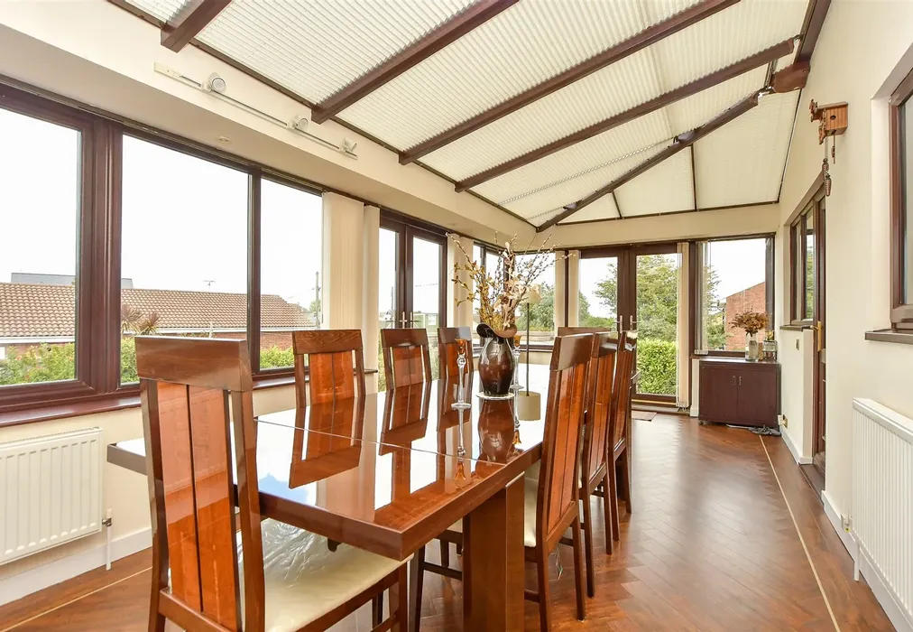 Conservatory - Seaside Avenue, Minster-On-Sea, Sheerness, Kent - Wards of Kent