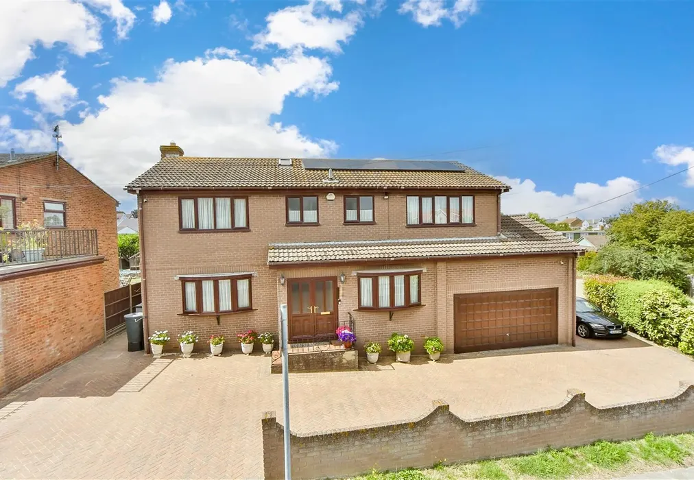External (Web) - Seaside Avenue, Minster-On-Sea, Sheerness, Kent - Wards of Kent
