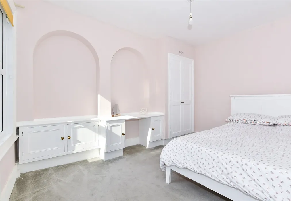Bedroom 2 - Heathorn Street, Maidstone, Kent - Wards of Kent