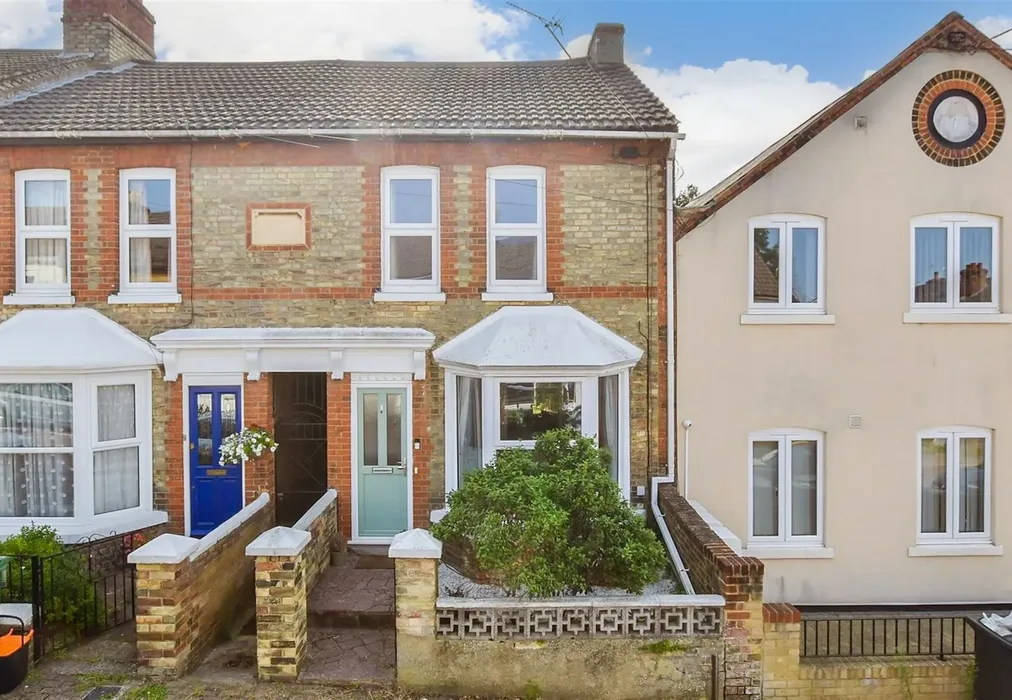 Front Web - Heathorn Street, Maidstone, Kent - Wards of Kent