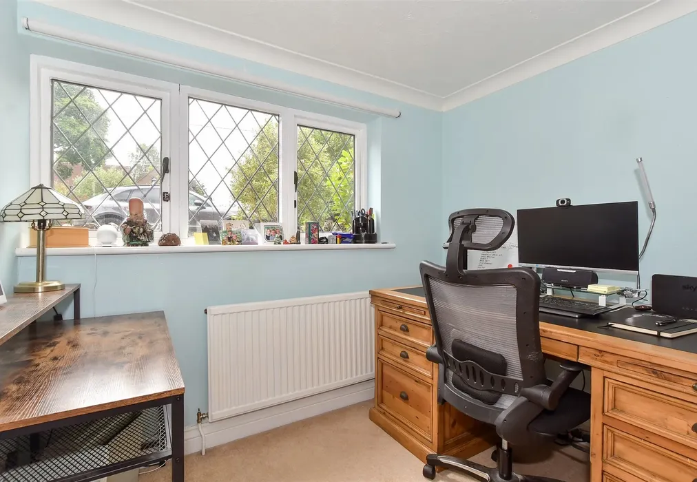 Bedroom 4 - Cuckfield Lane, Warninglid, Haywards Heath, West Sussex - Wards of Kent