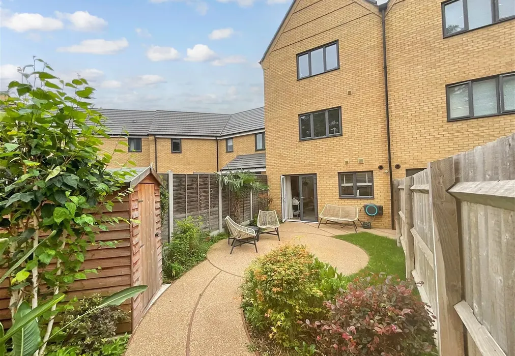 Rear Elevation - Crete Hall Road, Northfleet, Gravesend, Kent - Wards of Kent