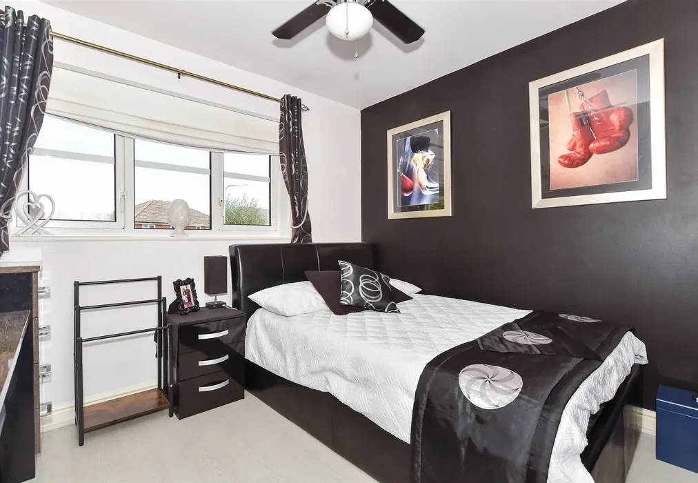 Bedroom 3 - Halfpenny Close, Maidstone, Kent - Wards of Kent