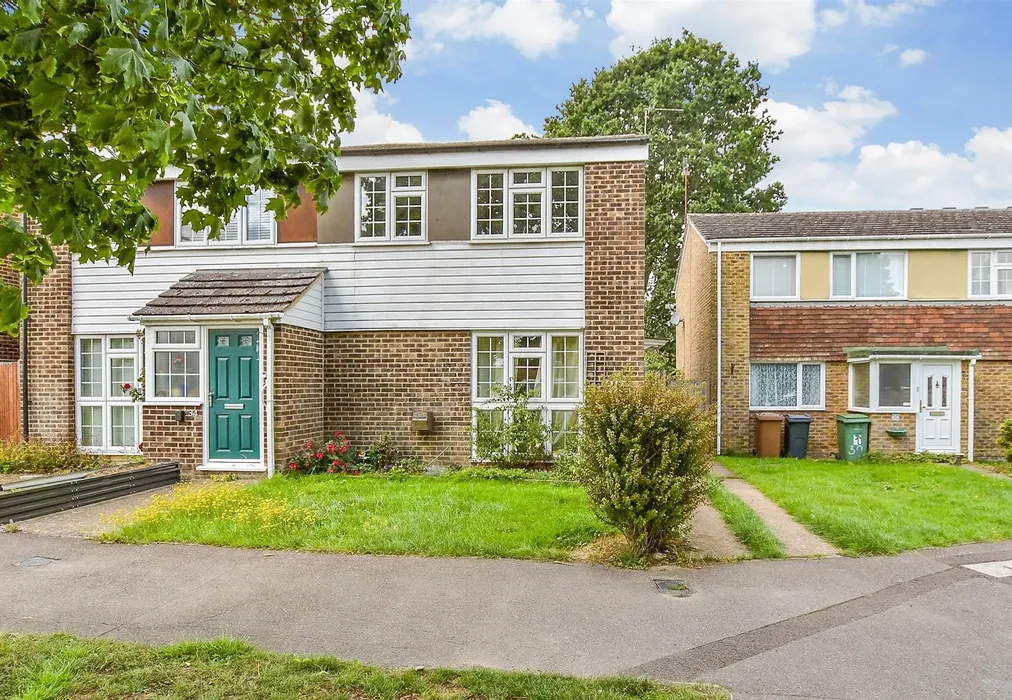 External (Web) - Poyntell Road, Staplehurst, Kent - Wards of Kent