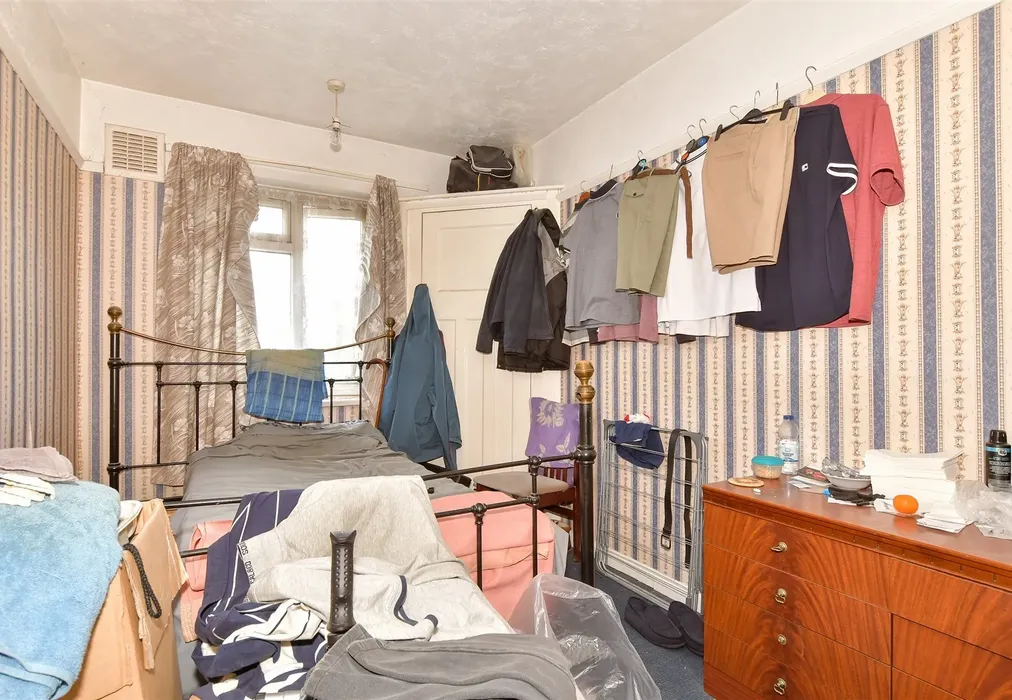 Bedroom 2 - Wayfield Road, Chatham, Kent - Wards of Kent