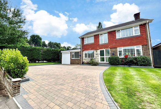 Hurstwood Road, Bredhurst, Gillingham, Kent - Wards of Kent