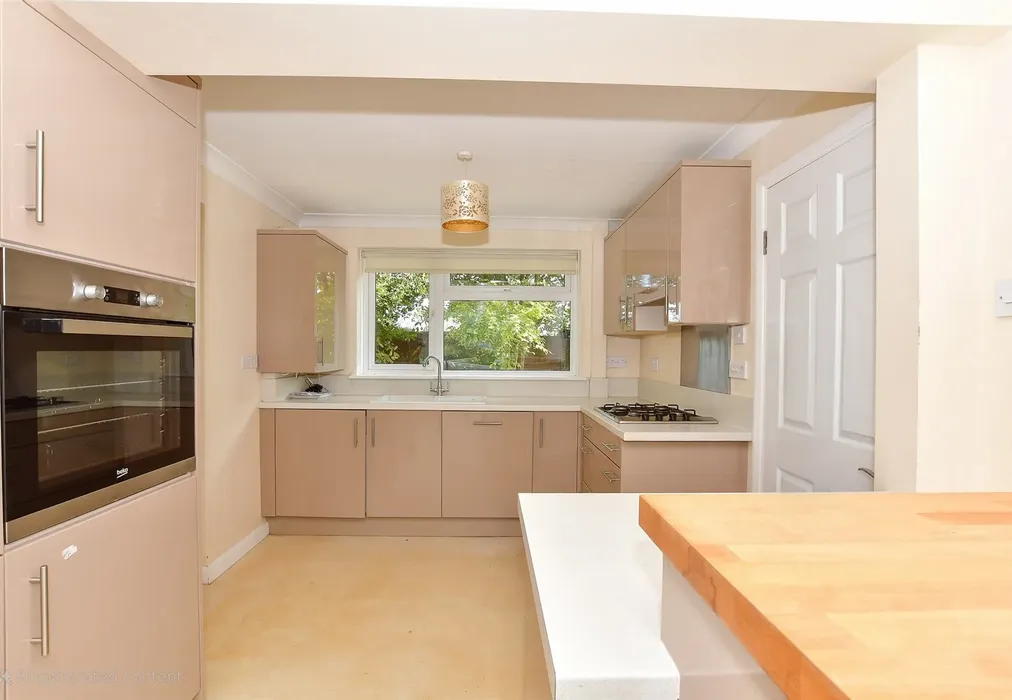 Kitchen/Diner - Turners Avenue, Tenterden, Kent - Wards of Kent