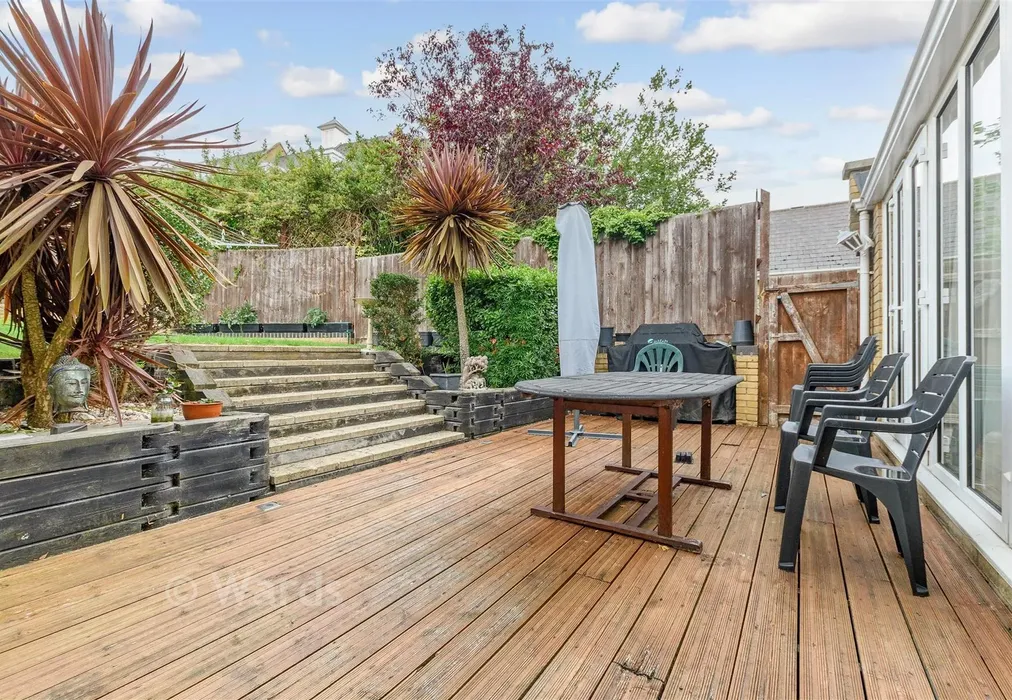 Patio / Decking - Sanderling Way, Greenhithe, Kent - Wards of Kent