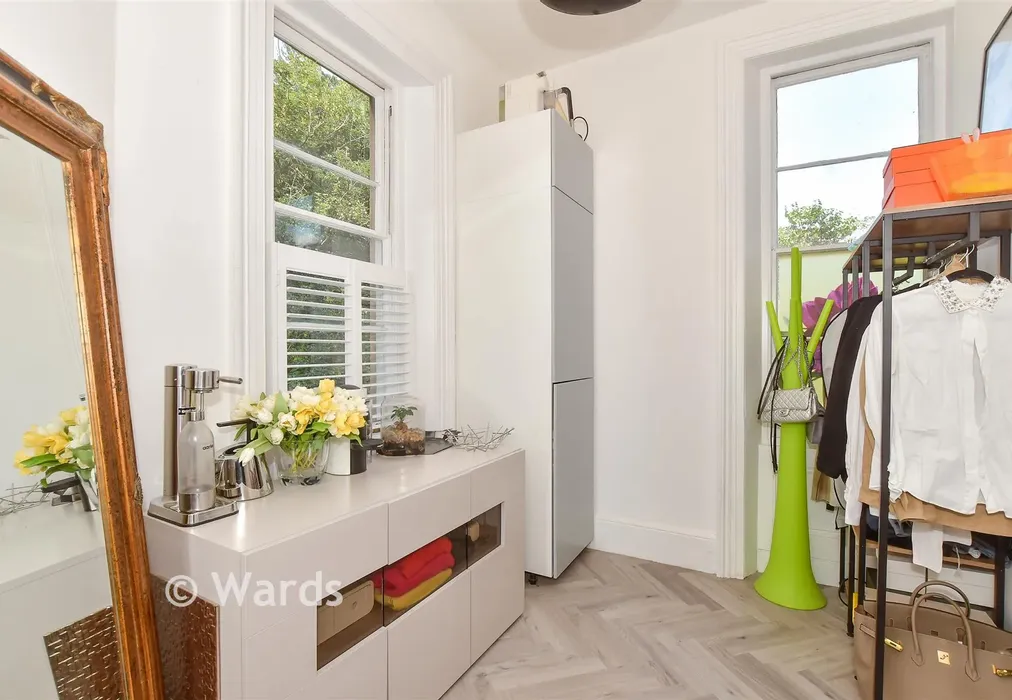 Bedroom 3 - New Dover Road, Canterbury, Kent - Wards of Kent