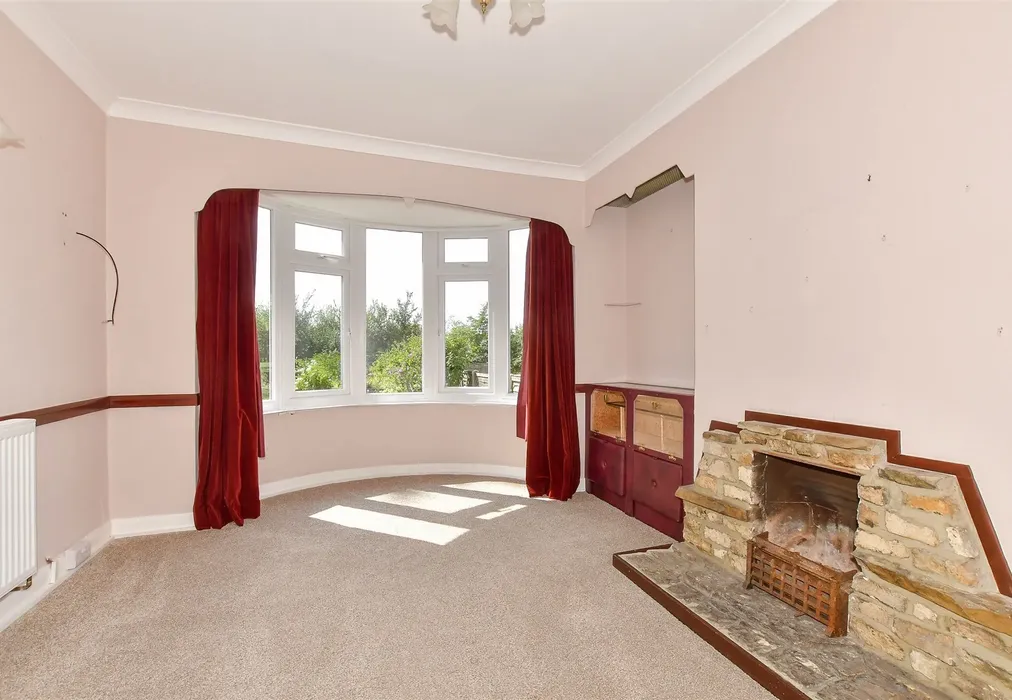 Lounge - Shalloak Road, Broad Oak, Canterbury, Kent - Wards of Kent