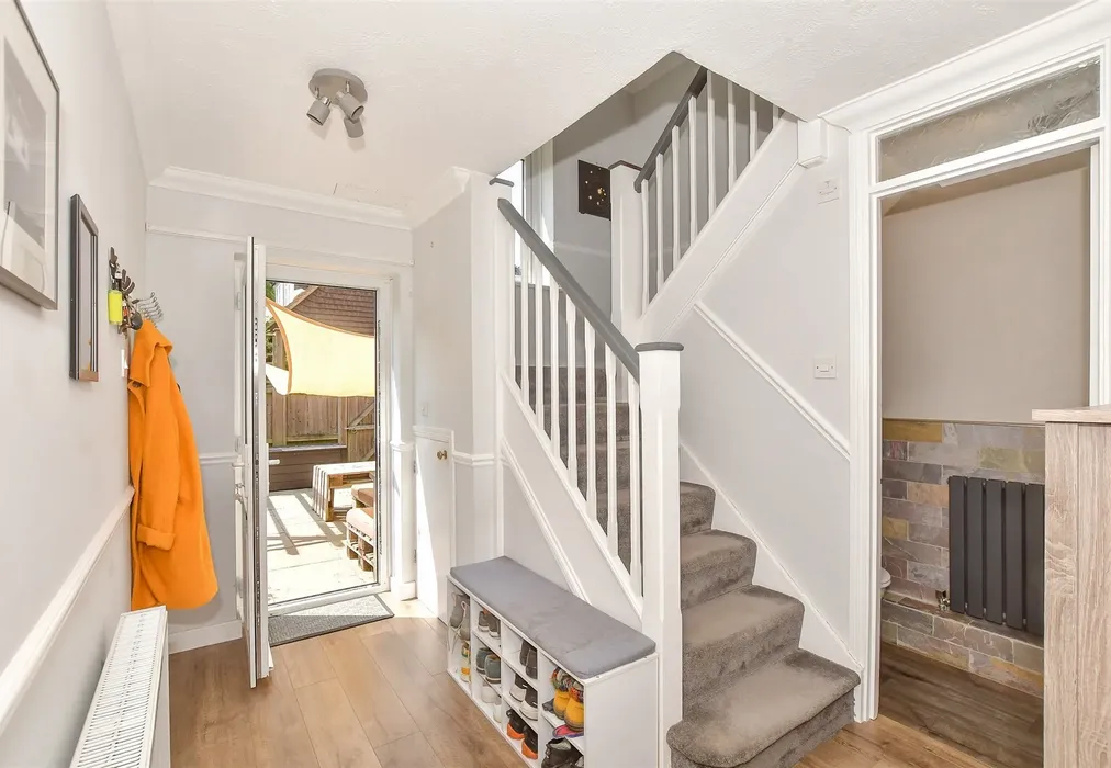 Entrance Hall - Rheims Court, Canterbury, Kent - Wards of Kent