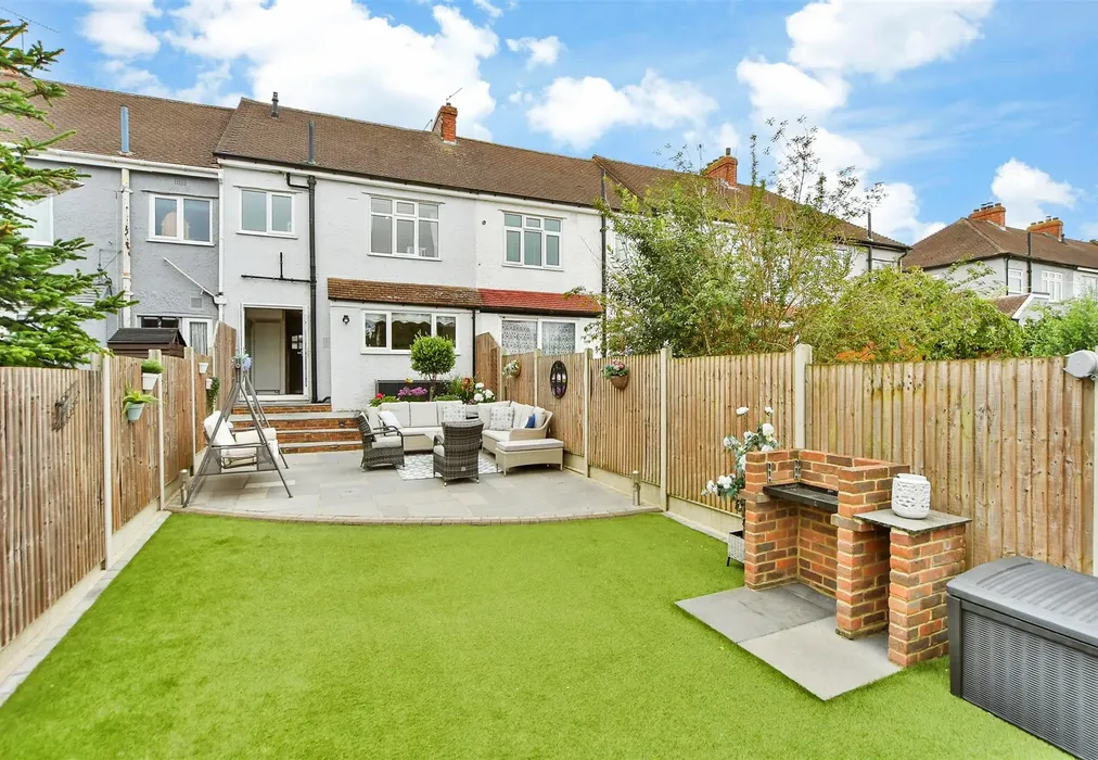 Rear Garden - Blenheim Avenue, Chatham, Kent - Wards of Kent