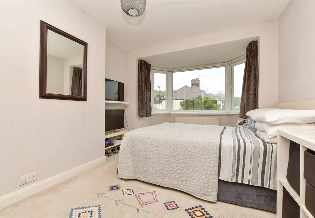 Bedroom 1 - Kenmore Road, Kenley, Surrey - Wards of Kent