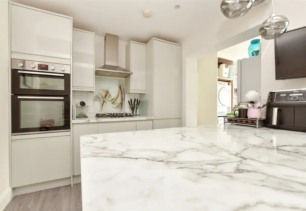 Kitchen/Diner - Kenmore Road, Kenley, Surrey - Wards of Kent