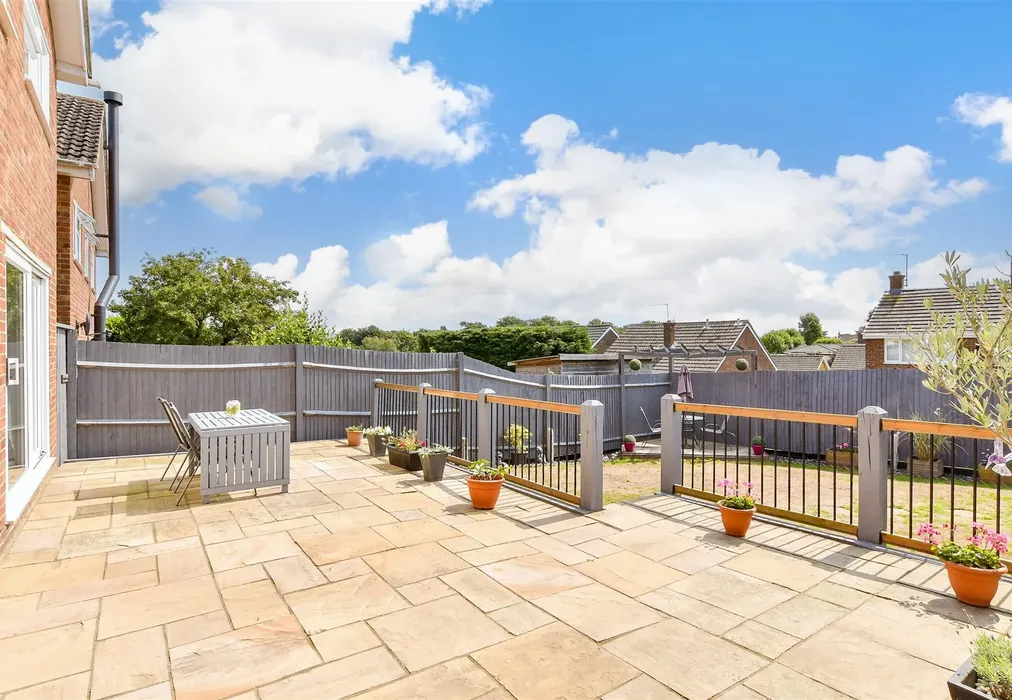 Patio / Decking - Langdale Rise, Maidstone, Kent - Wards of Kent