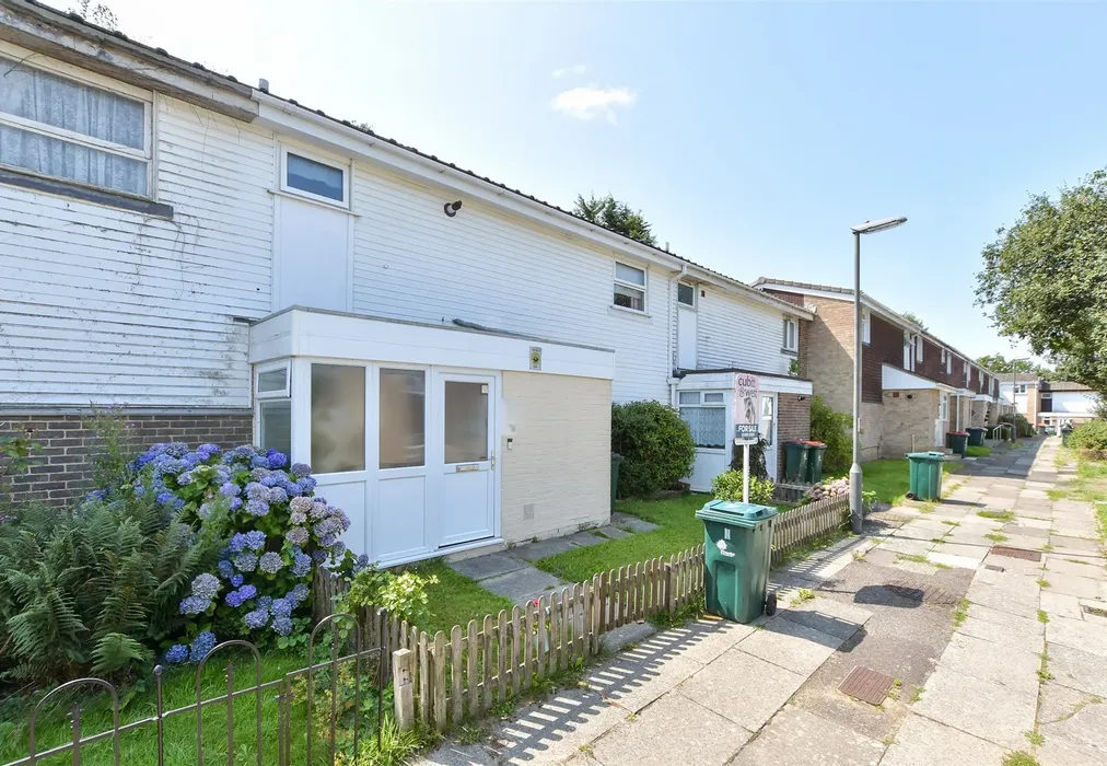 External Web - Adamson Court, Crawley, West Sussex - Wards of Kent