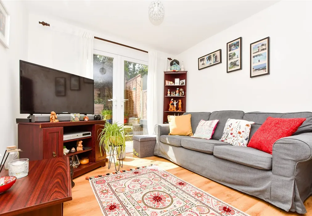 Lounge - Adamson Court, Crawley, West Sussex - Wards of Kent