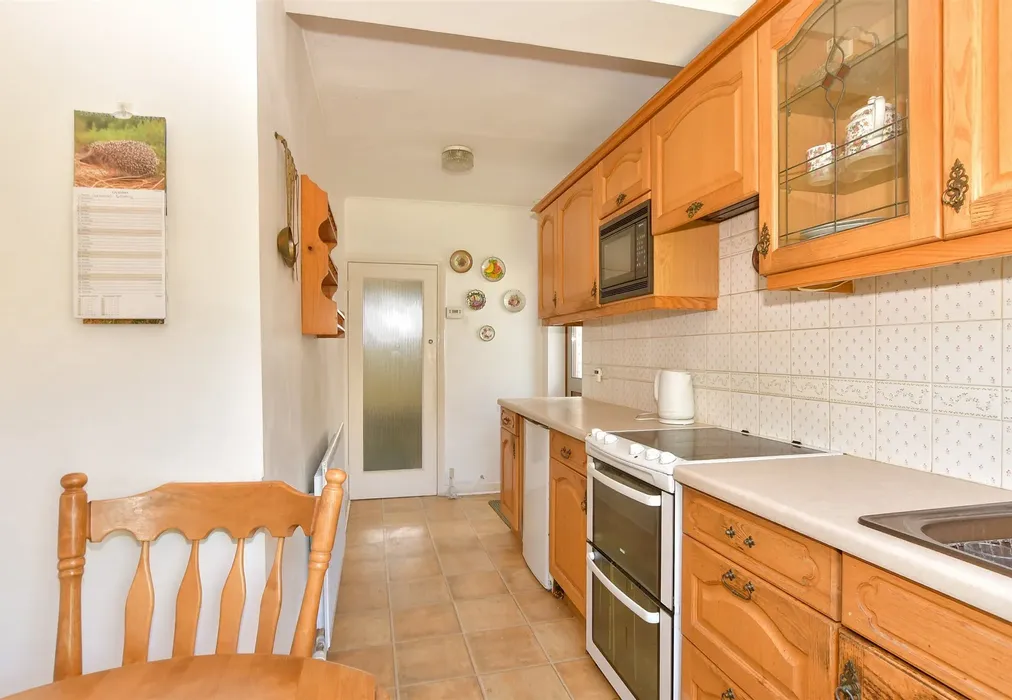 Kitchen - Hawley Road, Dartford, Kent - Wards of Kent