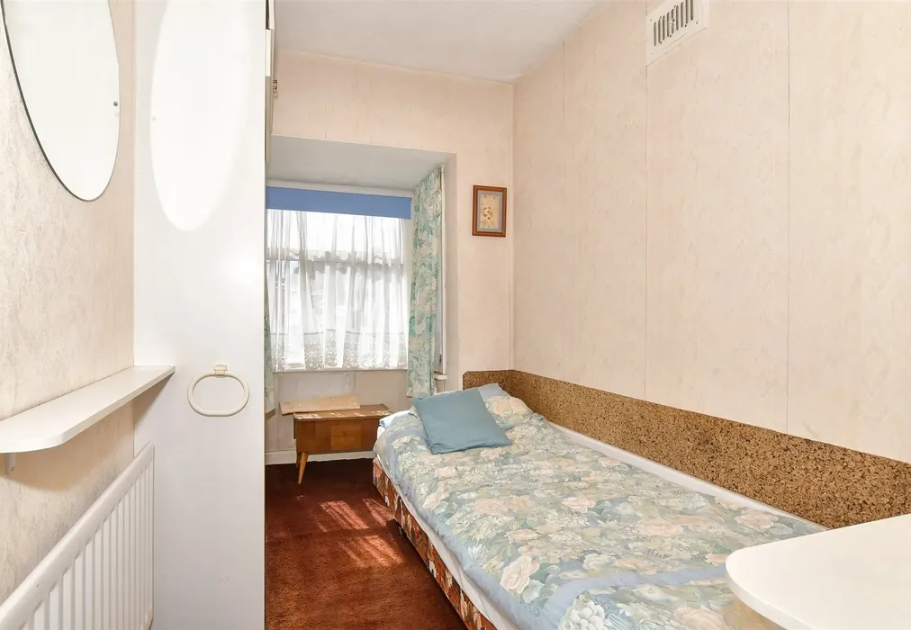 Bedroom 3 - Hawley Road, Dartford, Kent - Wards of Kent
