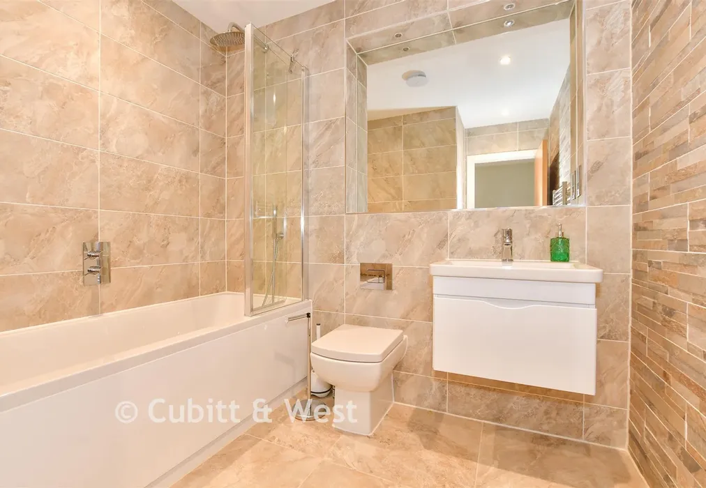 Bathroom - Foresters Way, Pease Pottage, Crawley, West Sussex - Wards of Kent