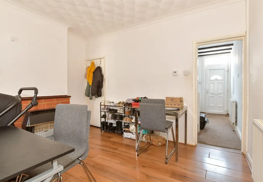 Dining Room - Skinner Street, Gillingham, Kent - Wards of Kent