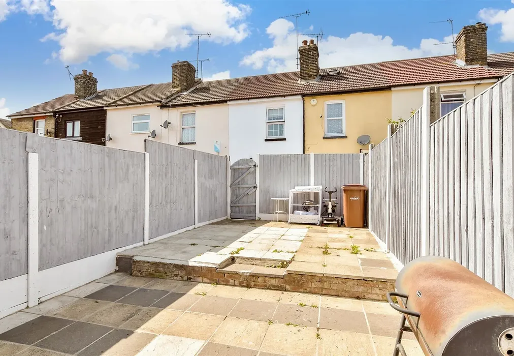 Rear Garden - Skinner Street, Gillingham, Kent - Wards of Kent