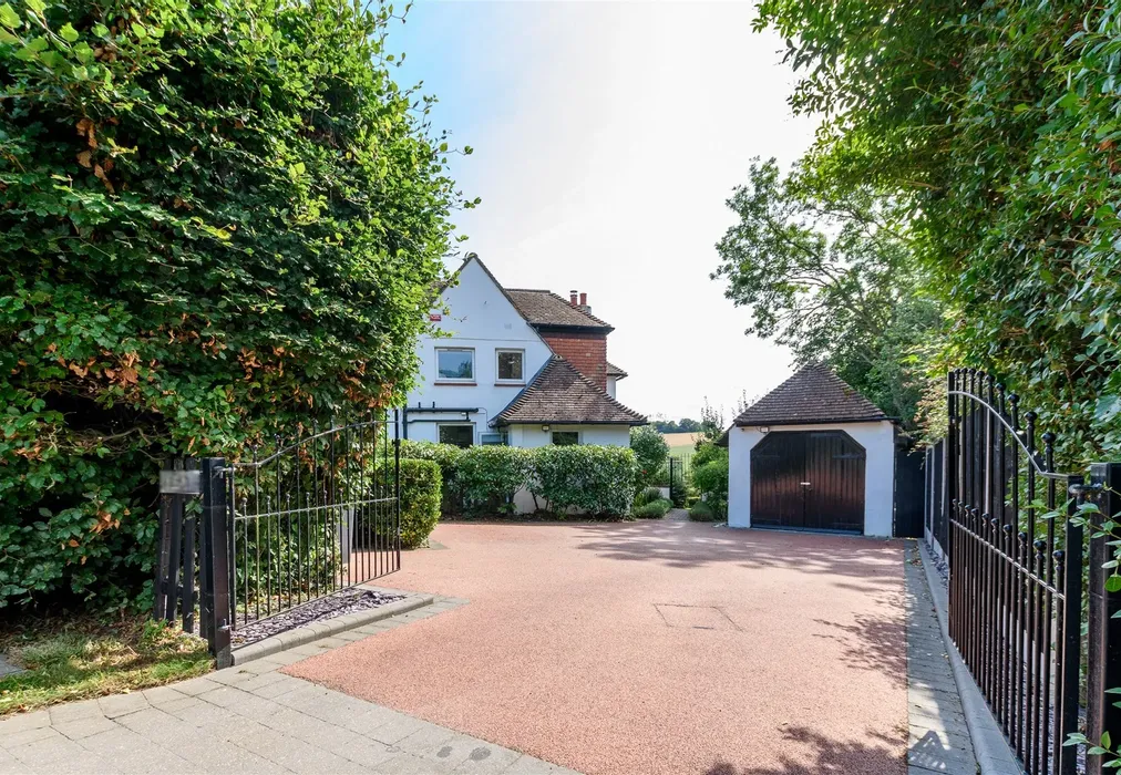External (Web) - Gorse Hill, Farningham, Dartford, Kent - Wards of Kent