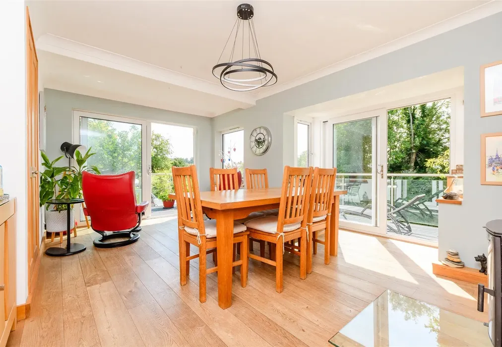 Dining Room - Gorse Hill, Farningham, Dartford, Kent - Wards of Kent