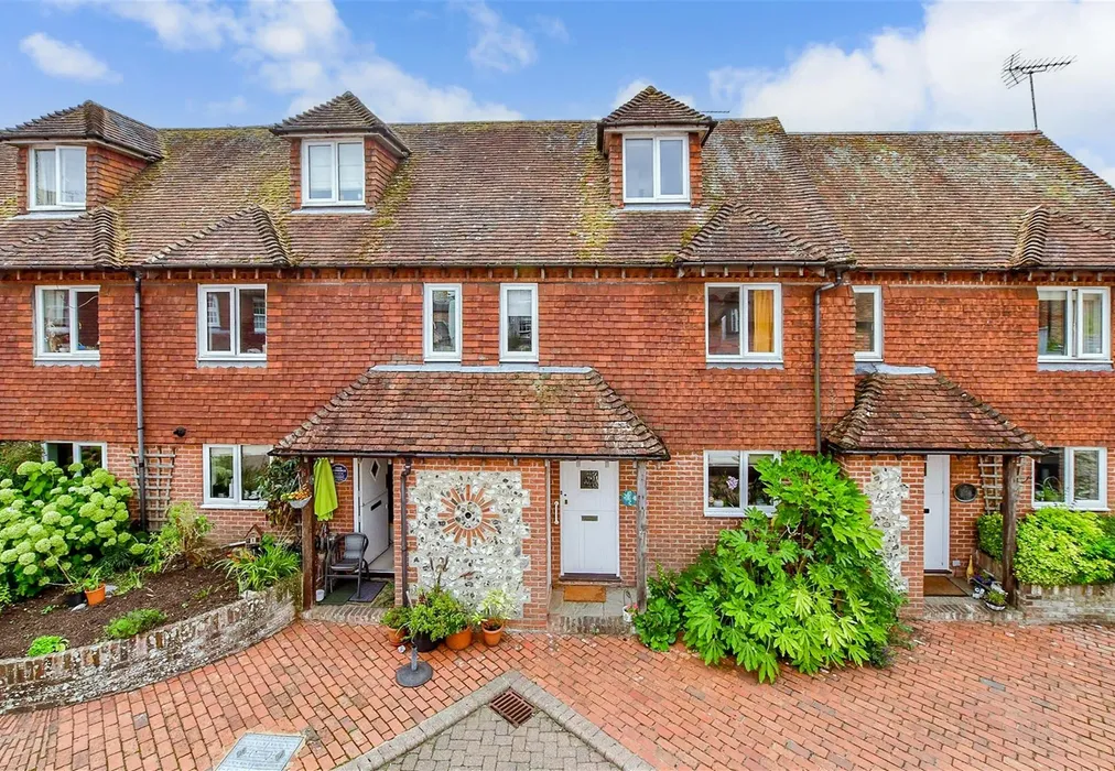 External (Web) - Surrey Wharf, Arundel, West Sussex - Wards of Kent