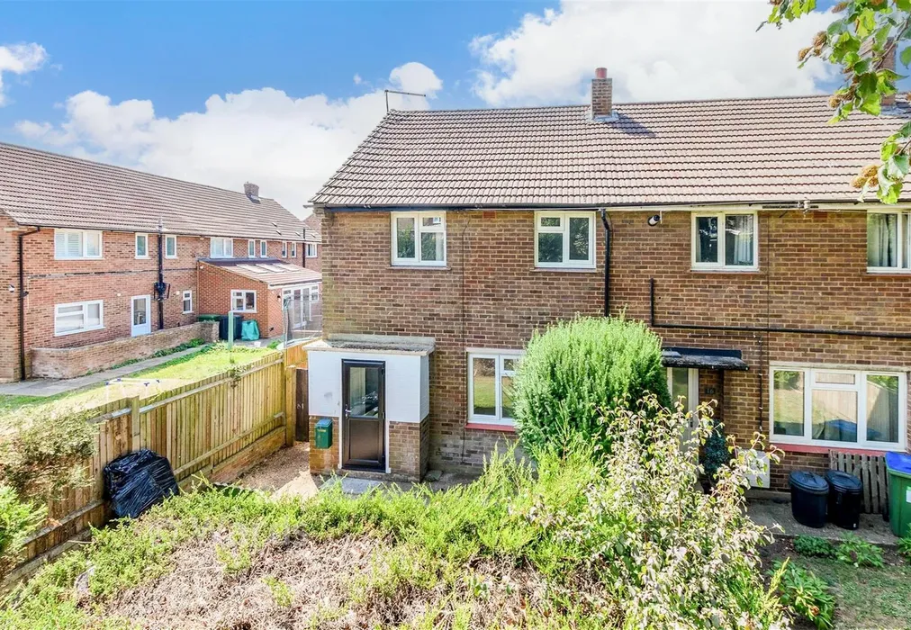 External (Web) 1 - Beesfield Lane, Farningham, Dartford, Kent - Wards of Kent