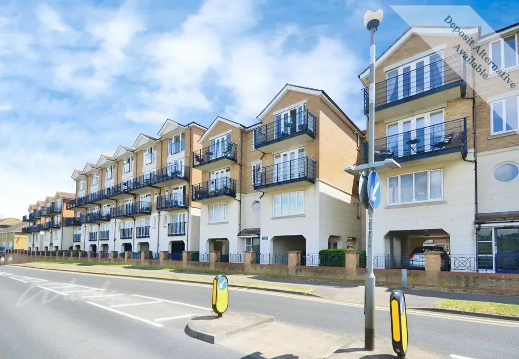 hardy front - Hardy Lodge Fennel Close ME1 - Wards of Kent