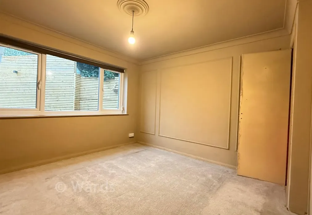 Front Bedroom - Valkyrie Avenue, Whitstable, Kent - Wards of Kent