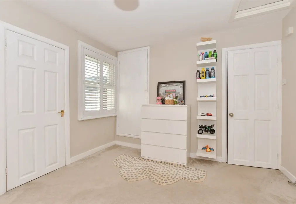 Bedroom 2 - Cudworth Road, South Willesborough, Ashford, Kent - Wards of Kent