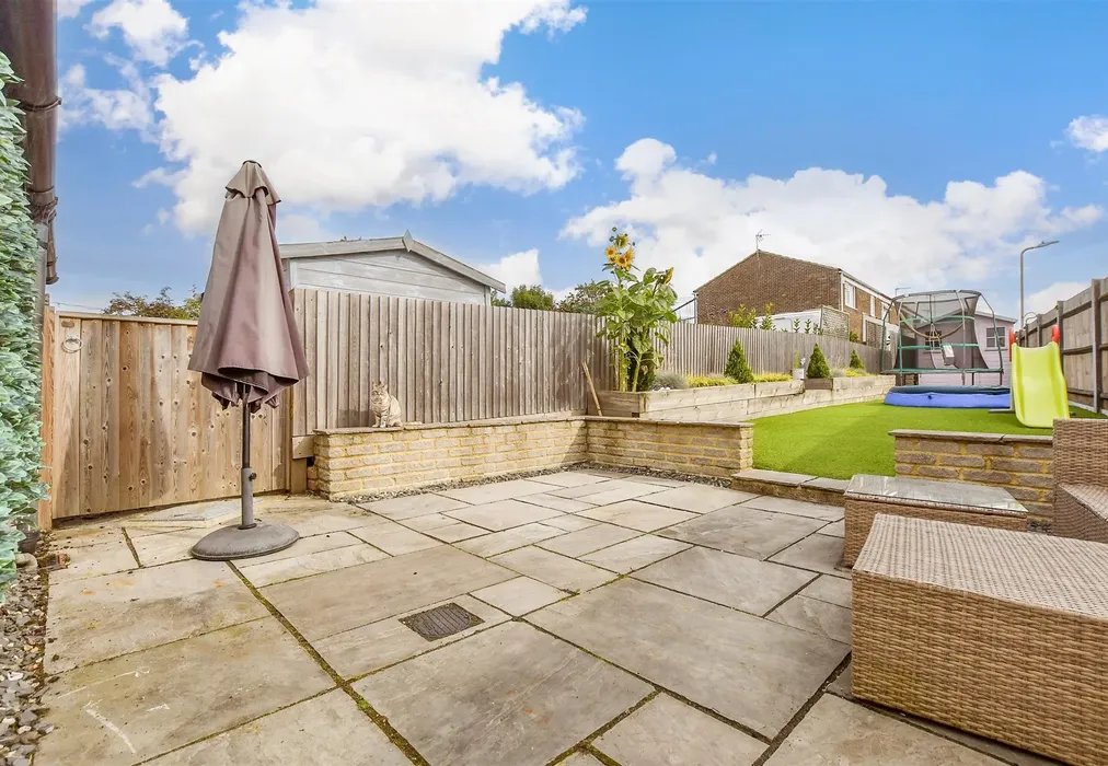 Patio / Decking - Cudworth Road, South Willesborough, Ashford, Kent - Wards of Kent