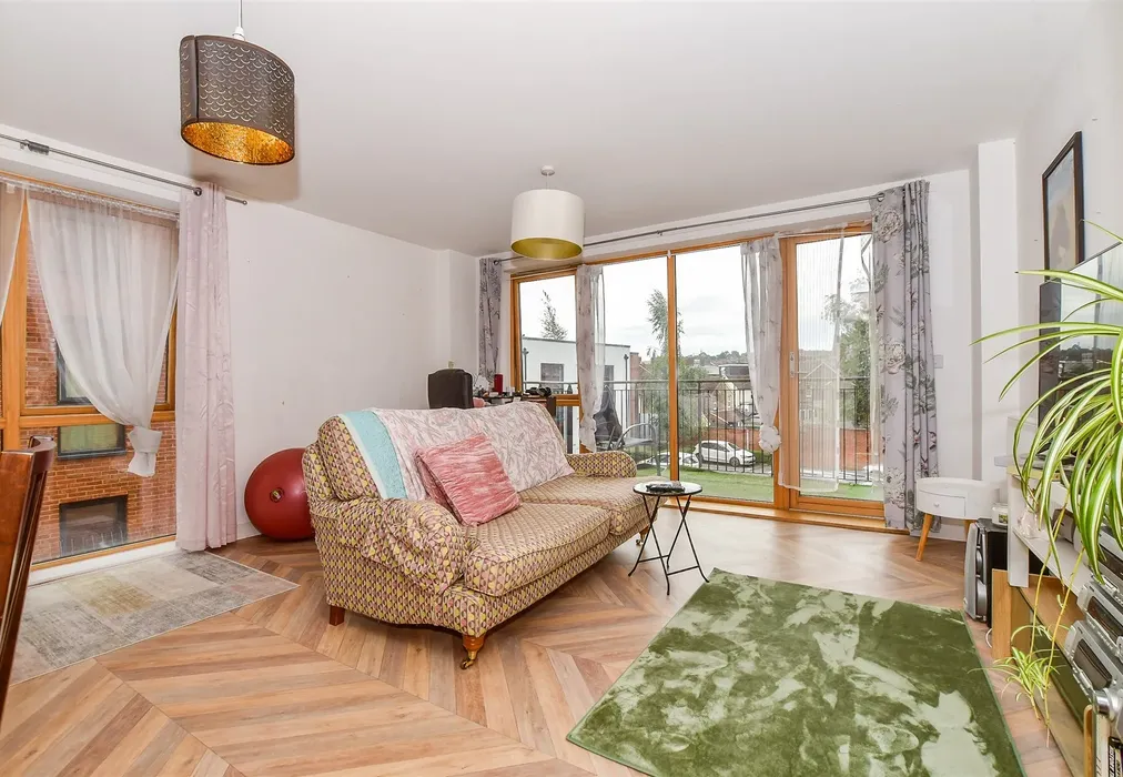 Kitchen/ Living/ Dining Room - Avebury Avenue, Tonbridge, Kent - Wards of Kent