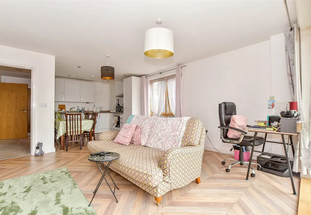 Kitchen/ Living/ Dining Room - Avebury Avenue, Tonbridge, Kent - Wards of Kent