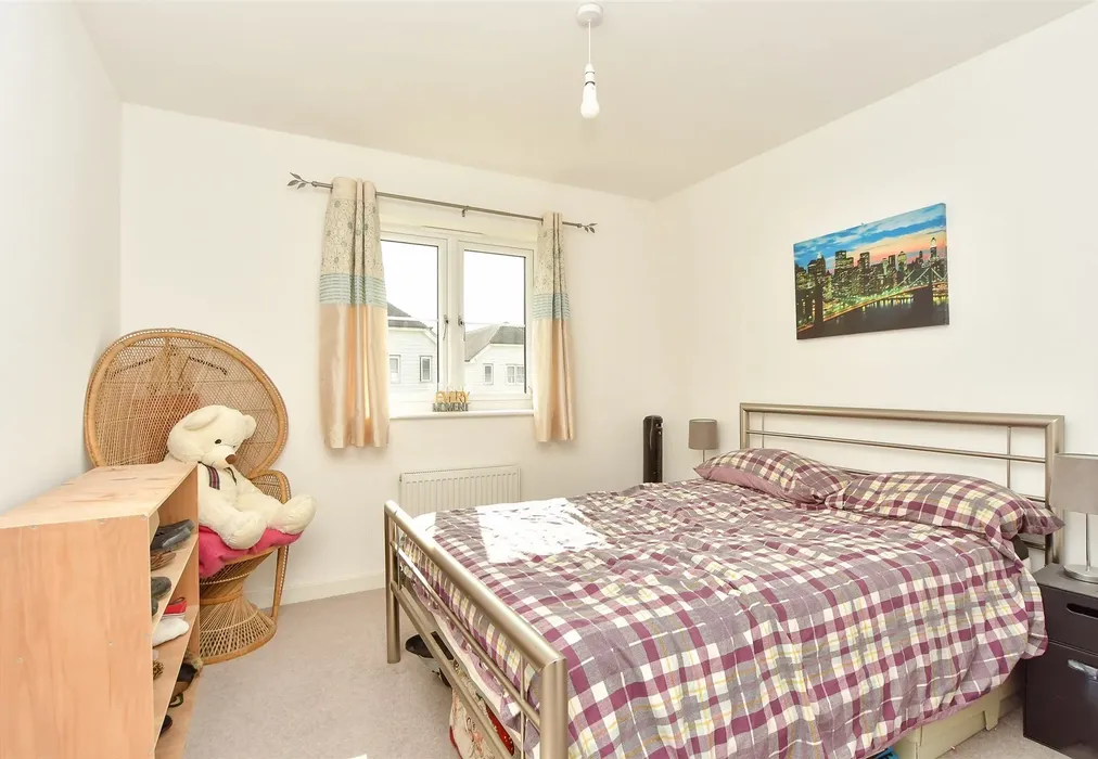 Bedroom 2 - Stede Avenue, Sittingbourne, Kent - Wards of Kent