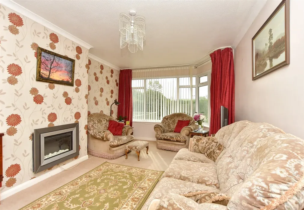 Lounge/         Diner - Roonagh Court, Sittingbourne, Kent - Wards of Kent