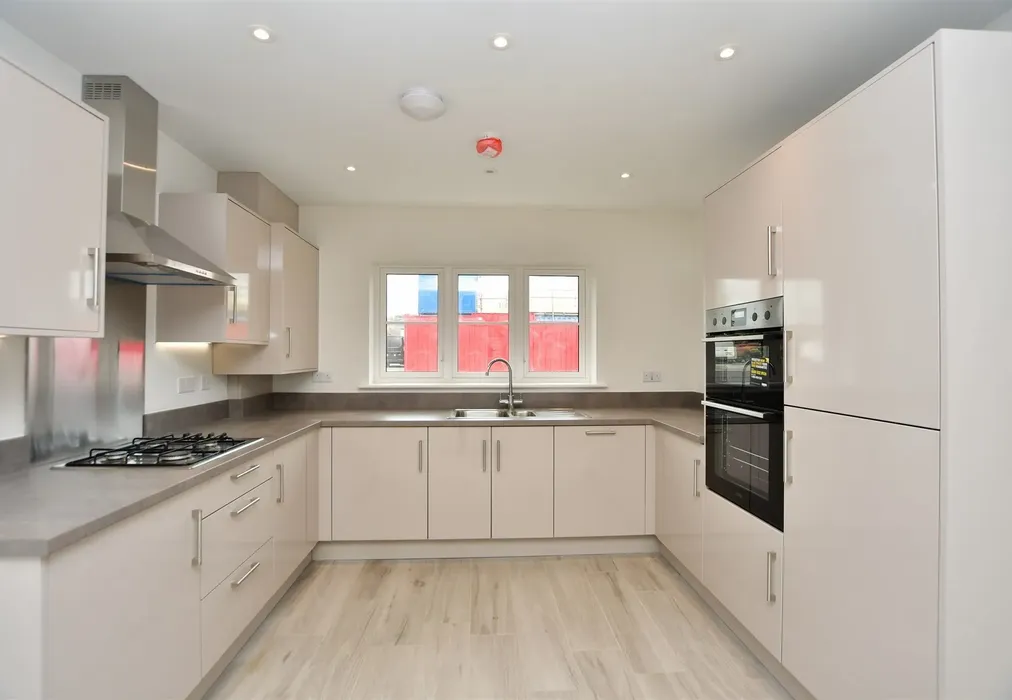 Kitchen Example - Blake Gardens, Scocles Road, Minster On Sea, Sheerness, Kent - Wards of Kent