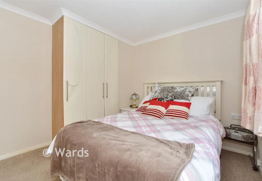 Bedroom 2 - Woodlands Park, Biddenden, Ashford, Kent - Wards of Kent