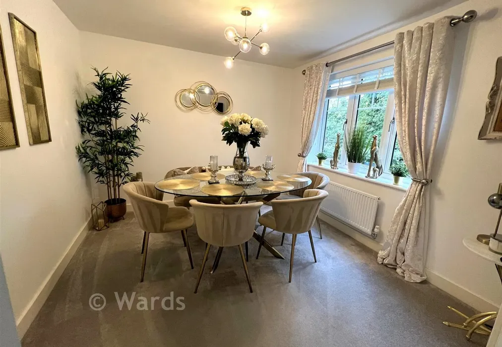 Dining Room - Blenheim Place, Headcorn, Kent - Wards of Kent