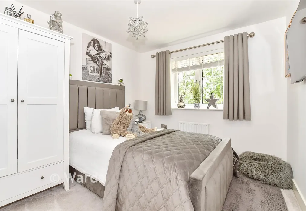 Bedroom 3 - Blenheim Place, Headcorn, Kent - Wards of Kent