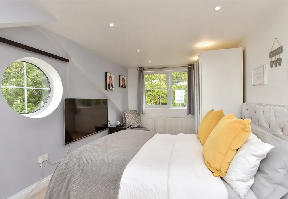 Bedroom 2 - Rosedene Close, Woodingdean, Brighton, East Sussex - Wards of Kent