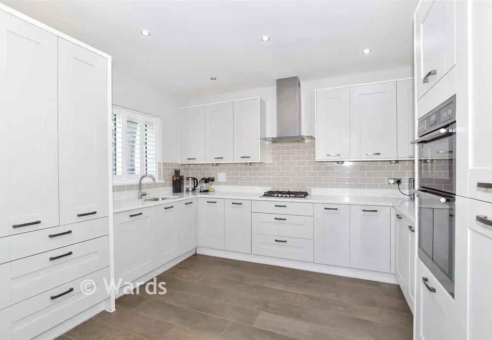 Kitchen/Diner - Empress Road, Aylesford, Kent - Wards of Kent