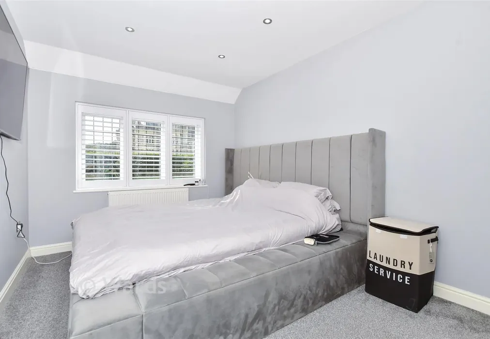 Bedroom 2 - 8 - Empress Road, Aylesford, Kent - Wards of Kent
