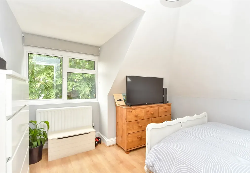 Bedroom 3 - Broadview Avenue, Rainham, Gillingham, Kent - Wards of Kent