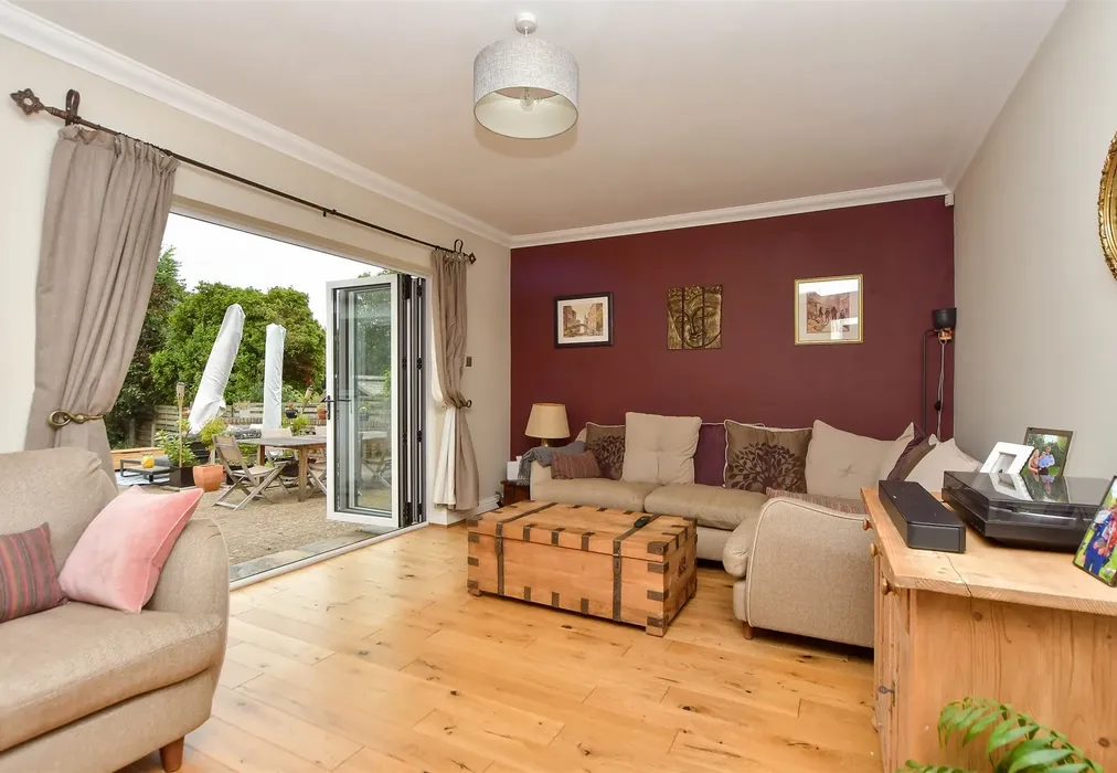 Lounge - Broadview Avenue, Rainham, Gillingham, Kent - Wards of Kent