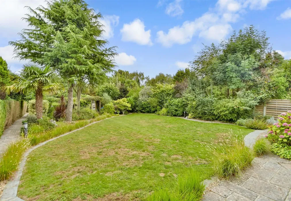 Rear Garden - Broadview Avenue, Rainham, Gillingham, Kent - Wards of Kent