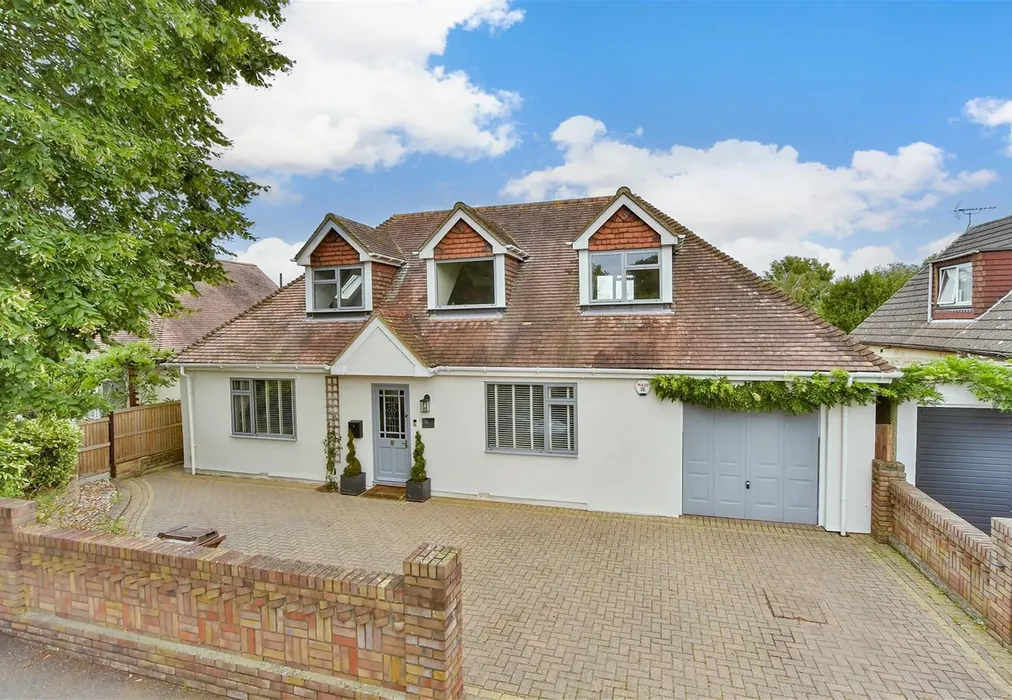 External (Web) - Broadview Avenue, Rainham, Gillingham, Kent - Wards of Kent