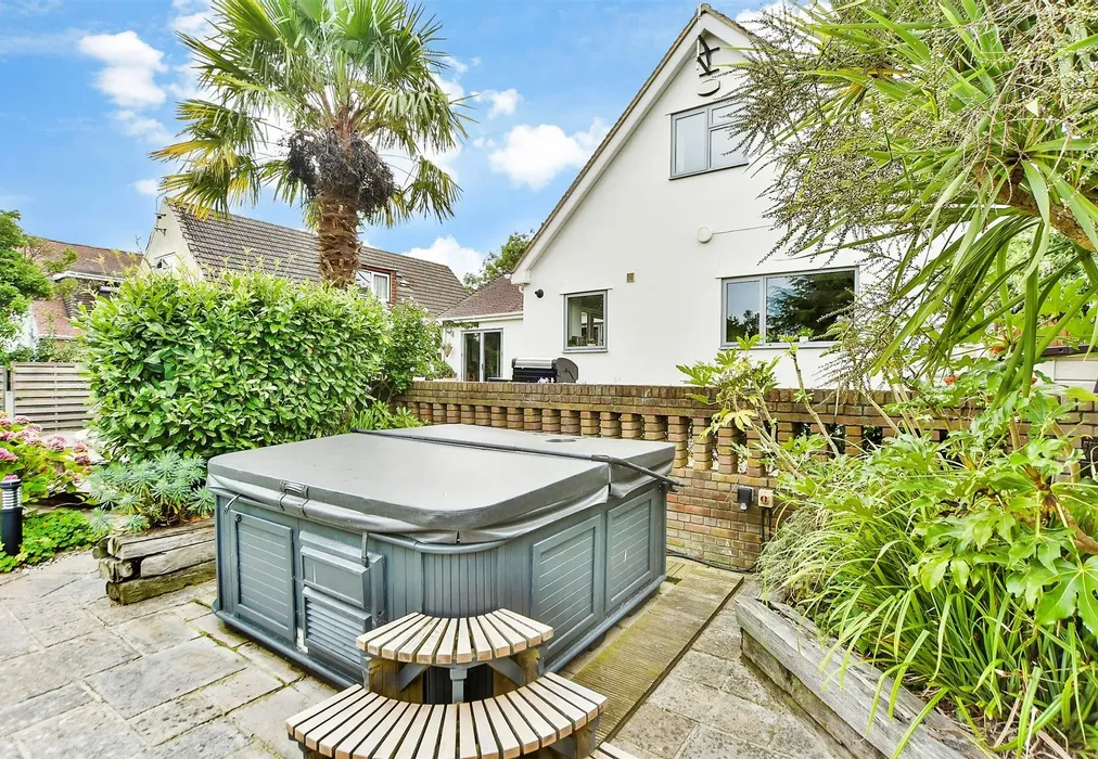 External Feature - Broadview Avenue, Rainham, Gillingham, Kent - Wards of Kent